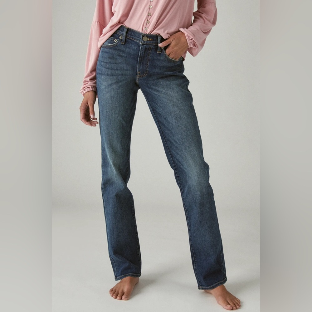Yellowstone x Lucky Brand Sweet Mid Rise Straight Jeans Size 6 Bethany Wash Blue - Picture 3 of 15